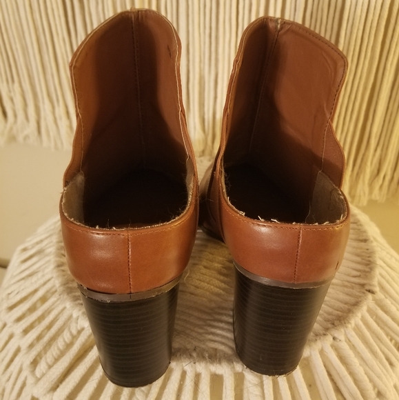 Faux leather no-back slip on booties sz 9 - Picture 2 of 6